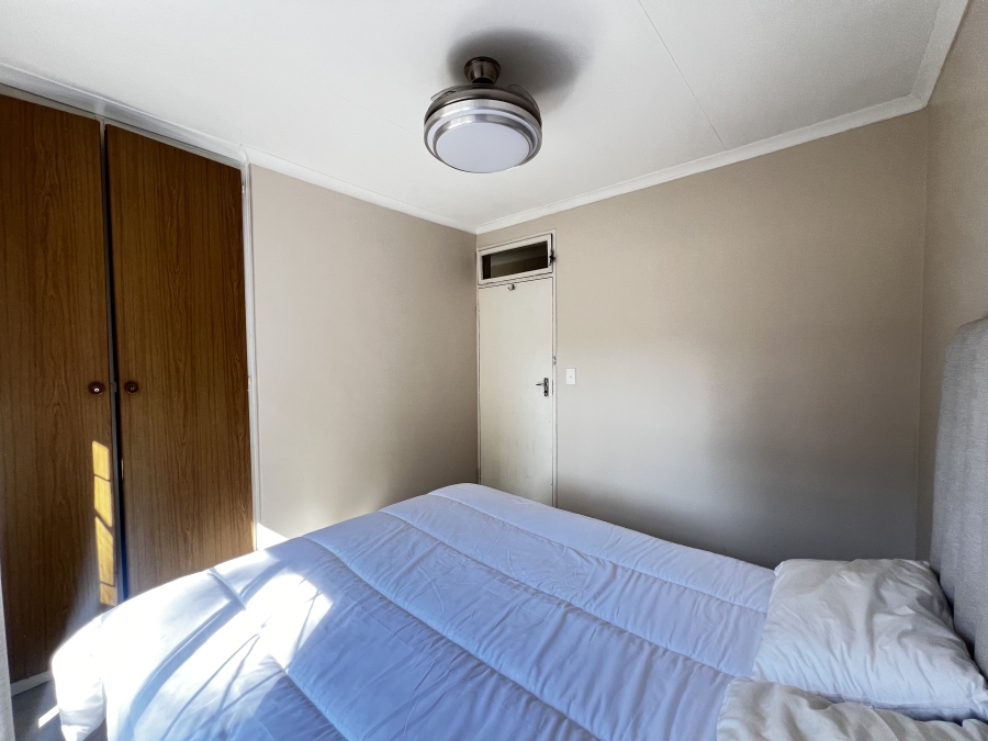 4 Bedroom Property for Sale in Vorna Valley Gauteng
