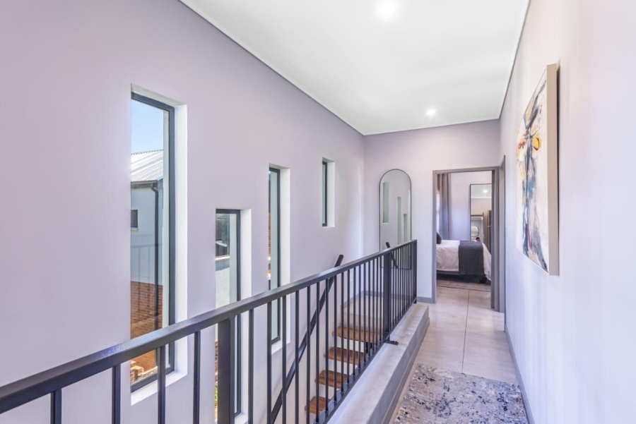 4 Bedroom Property for Sale in North Riding Gauteng