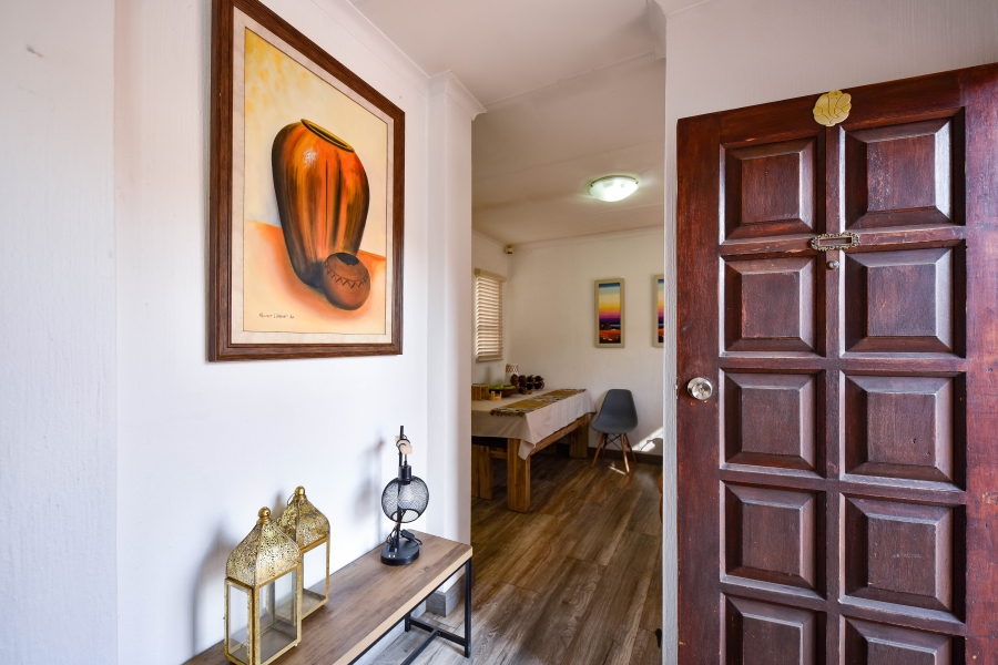 3 Bedroom Property for Sale in Die Hoewes Gauteng
