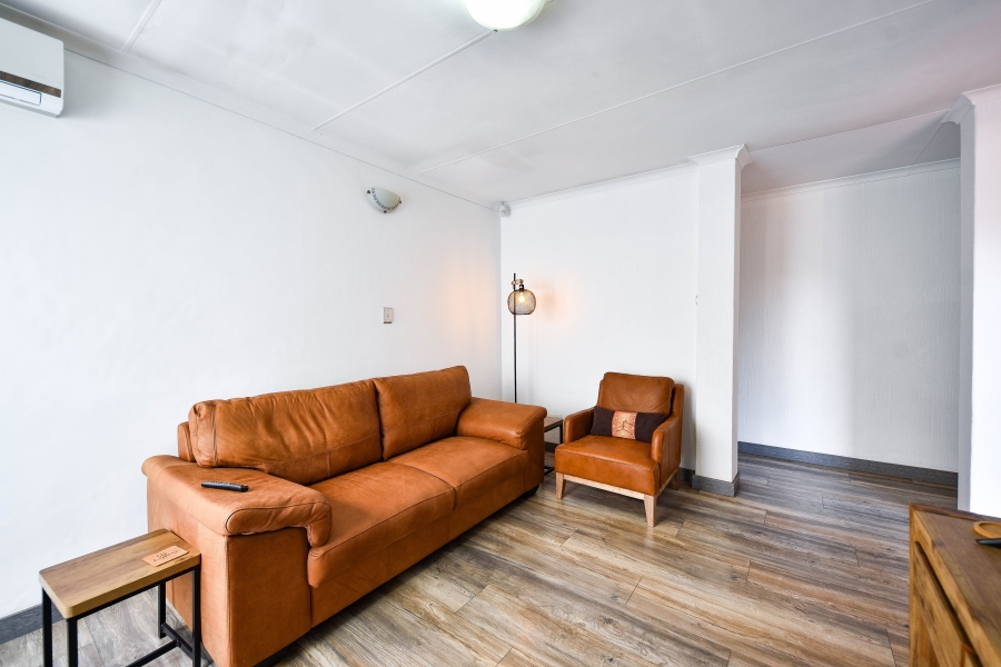3 Bedroom Property for Sale in Die Hoewes Gauteng