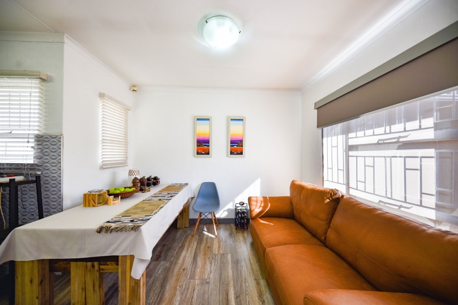 3 Bedroom Property for Sale in Die Hoewes Gauteng