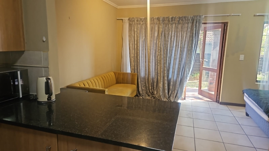1 Bedroom Property for Sale in Rivonia Gauteng