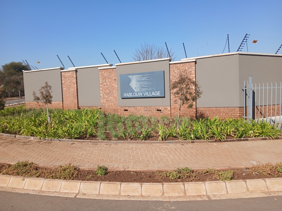 0 Bedroom Property for Sale in Raslouw Gauteng