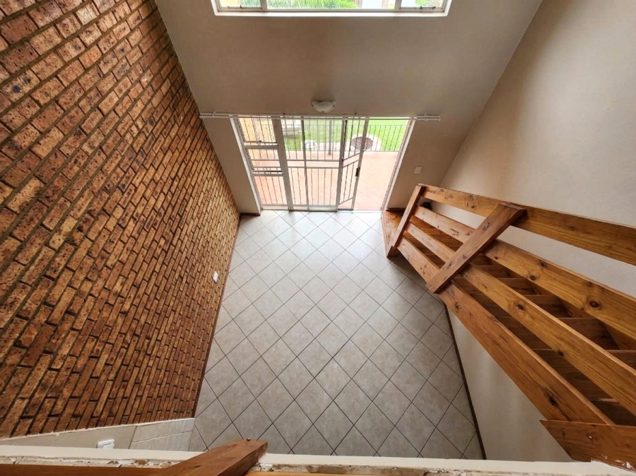 2 Bedroom Property for Sale in Honeypark Gauteng