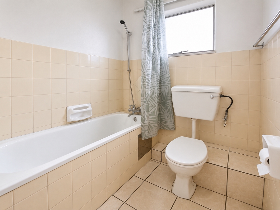 3 Bedroom Property for Sale in Three Rivers Gauteng