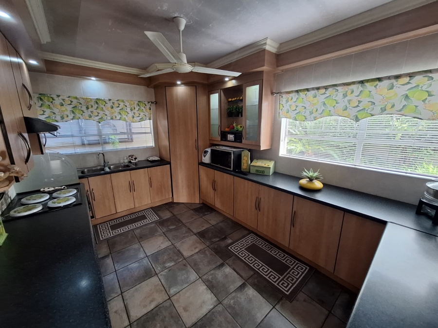 3 Bedroom Property for Sale in Vanderbijlpark SE 2 Gauteng