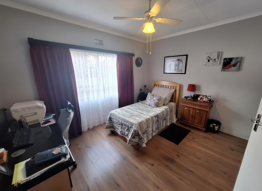 3 Bedroom Property for Sale in Vanderbijlpark SE 2 Gauteng