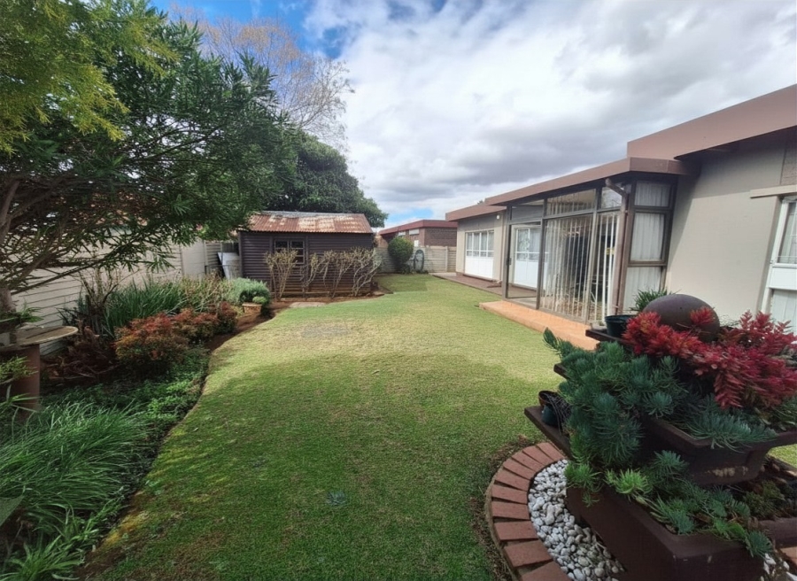3 Bedroom Property for Sale in Vanderbijlpark SE 2 Gauteng