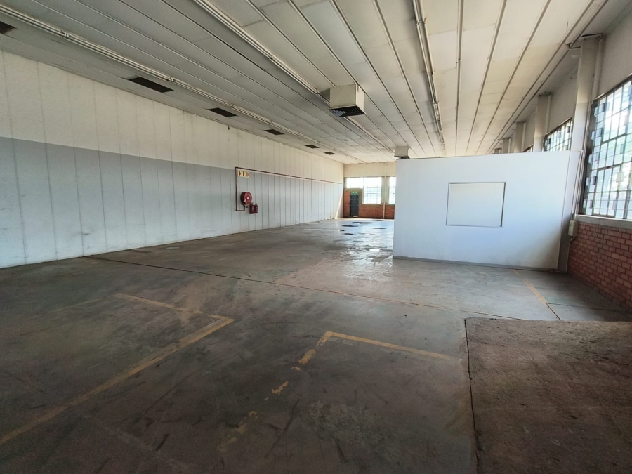 To Let Commercial Property for Rent in Rosslyn Gauteng