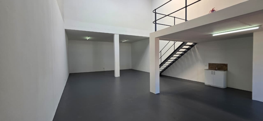 To Let Commercial Property for Rent in Barbeque Downs Gauteng