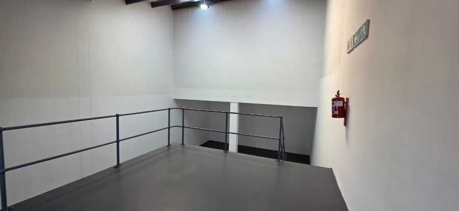 To Let Commercial Property for Rent in Barbeque Downs Gauteng
