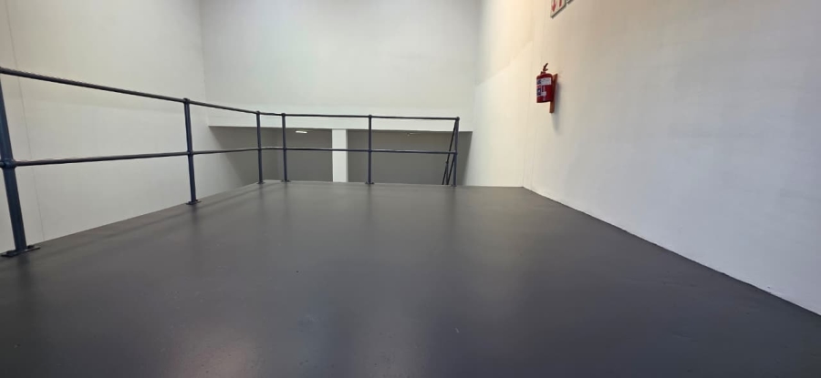 To Let Commercial Property for Rent in Barbeque Downs Gauteng