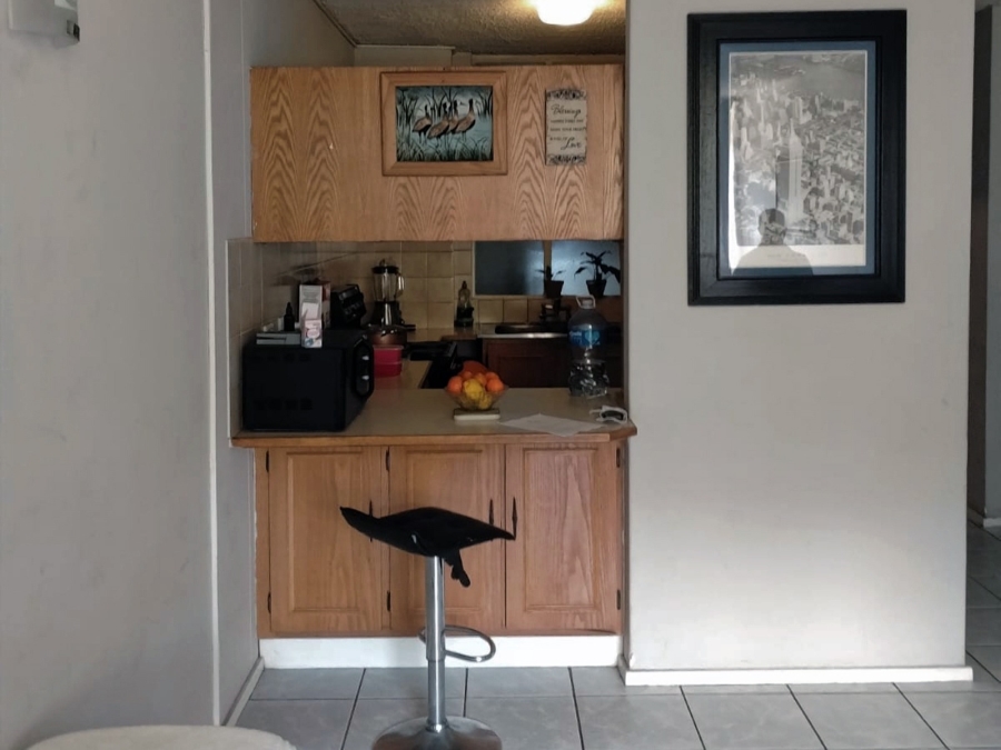 2 Bedroom Property for Sale in Wonderboom South Gauteng