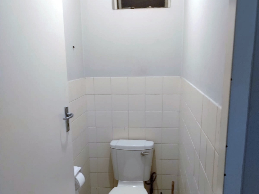 2 Bedroom Property for Sale in Wonderboom South Gauteng