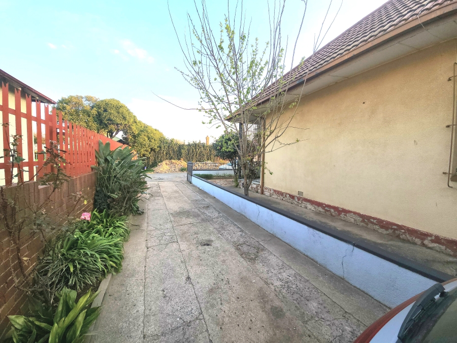 3 Bedroom Property for Sale in Malvern Gauteng