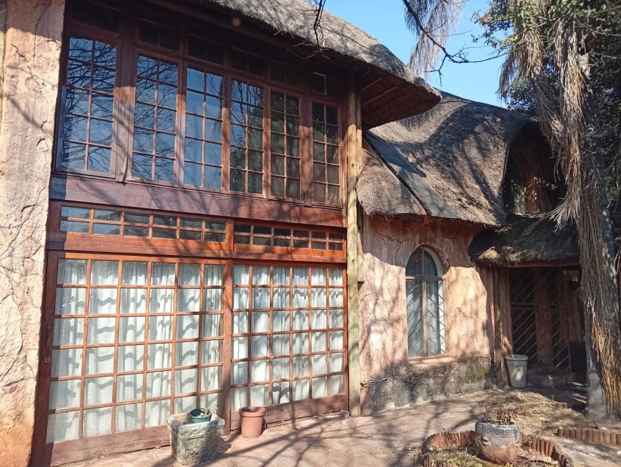 4 Bedroom Property for Sale in Doornpoort AH Gauteng