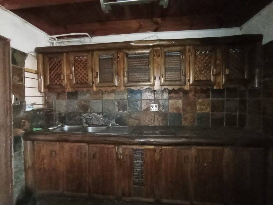 4 Bedroom Property for Sale in Doornpoort AH Gauteng