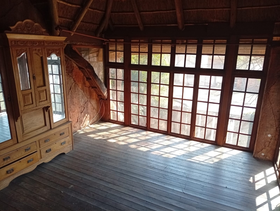 4 Bedroom Property for Sale in Doornpoort AH Gauteng