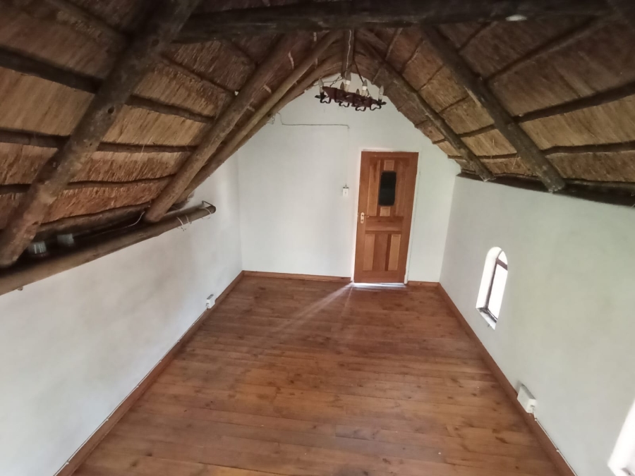 4 Bedroom Property for Sale in Doornpoort AH Gauteng