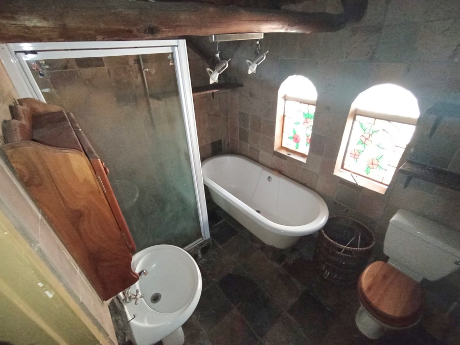 4 Bedroom Property for Sale in Doornpoort AH Gauteng