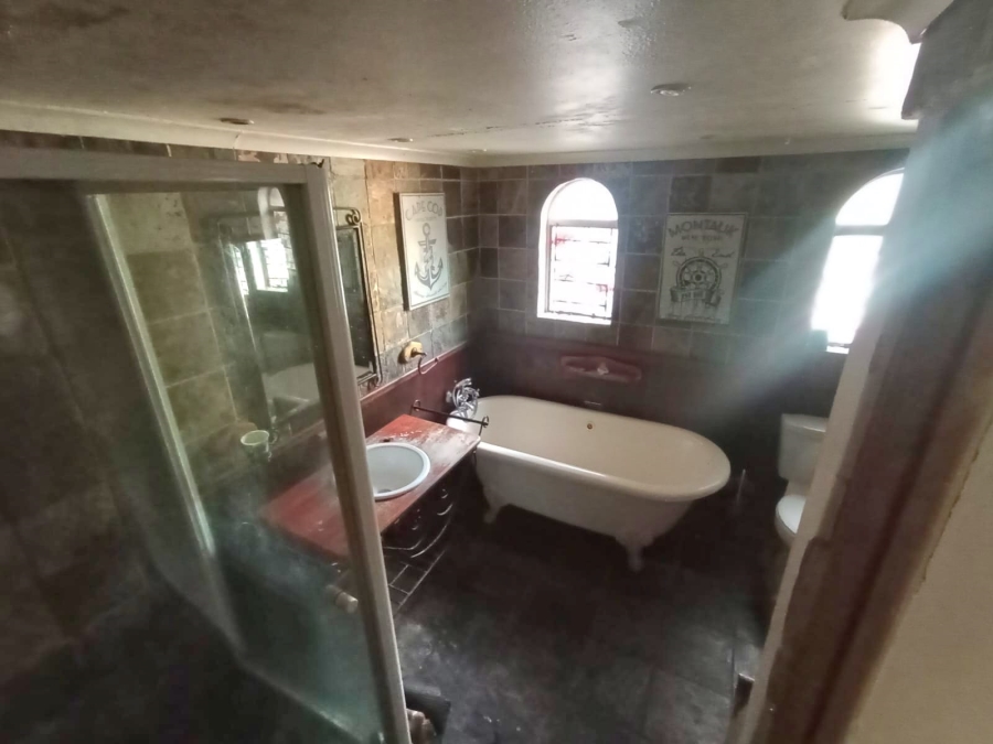 4 Bedroom Property for Sale in Doornpoort AH Gauteng
