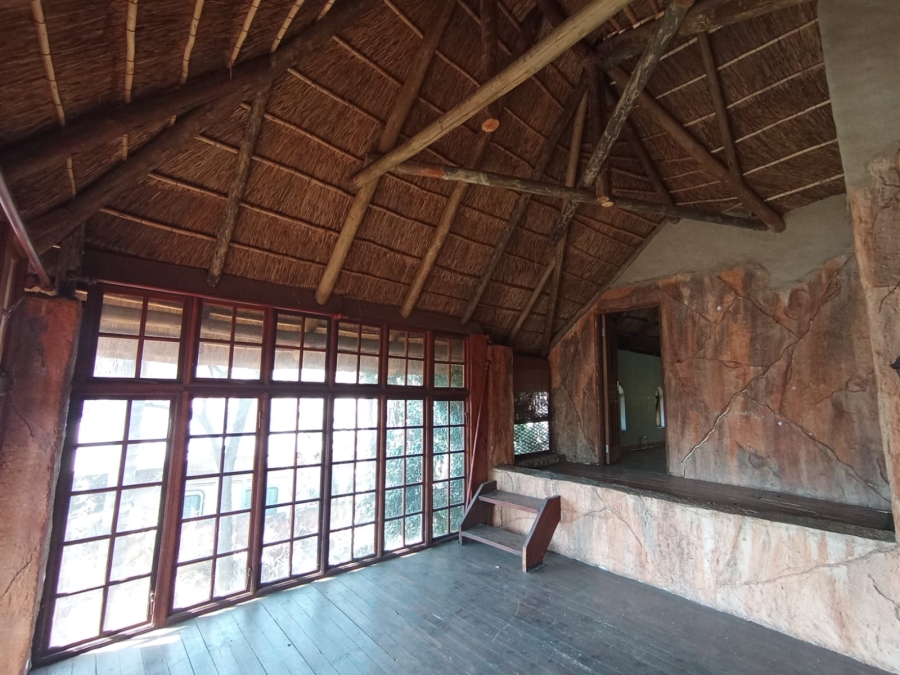 4 Bedroom Property for Sale in Doornpoort AH Gauteng