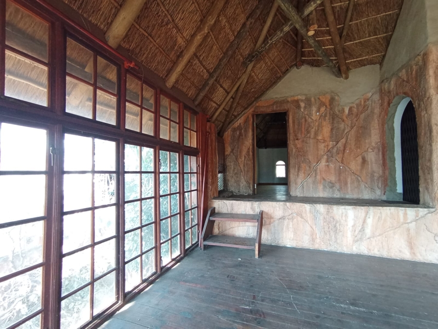 4 Bedroom Property for Sale in Doornpoort AH Gauteng