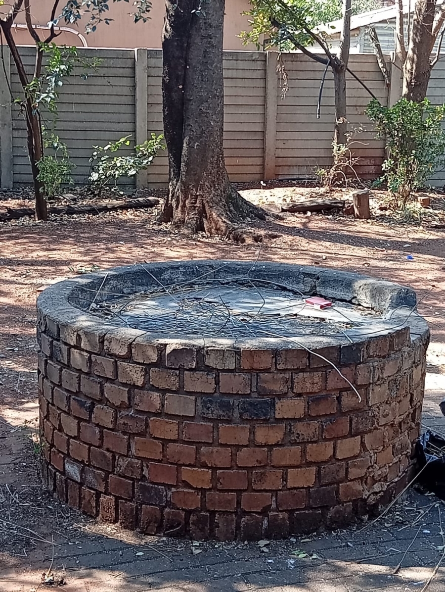 4 Bedroom Property for Sale in Doornpoort AH Gauteng