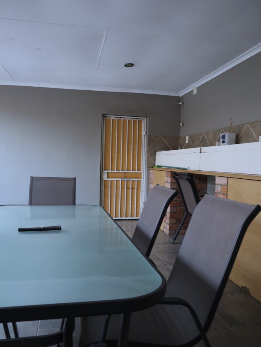 3 Bedroom Property for Sale in Townsview Gauteng