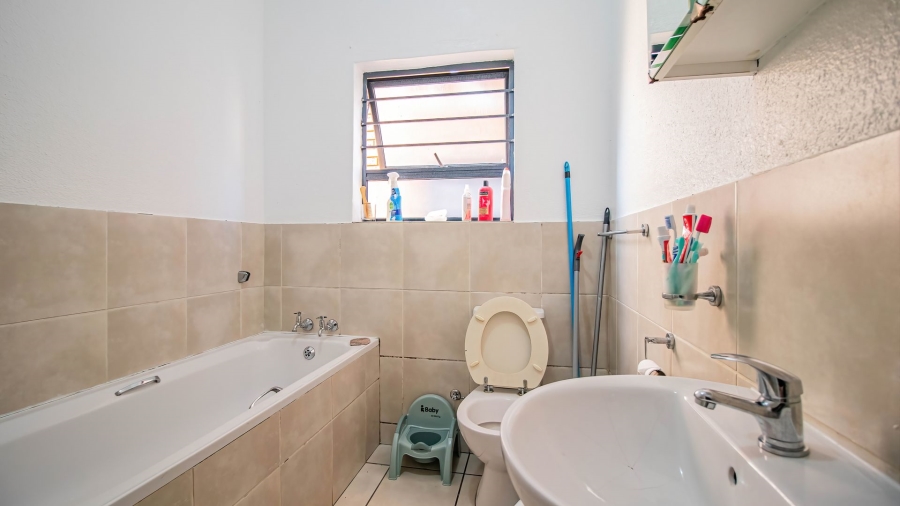 2 Bedroom Property for Sale in Union Gauteng