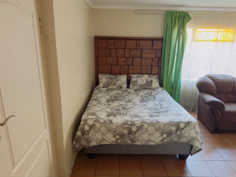 To Let 2 Bedroom Property for Rent in Mamelodi Gauteng