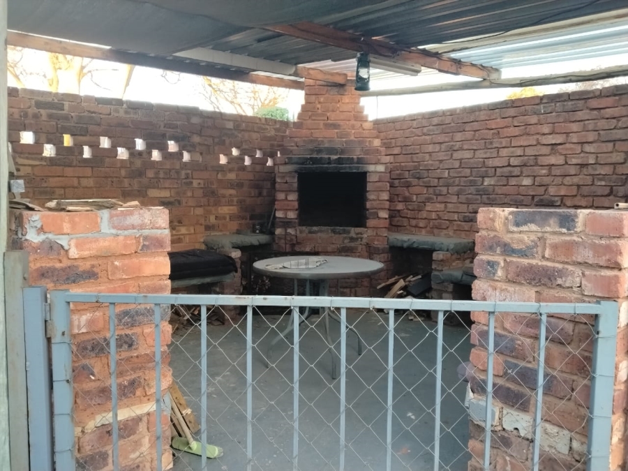 4 Bedroom Property for Sale in Van Dyk Park Gauteng