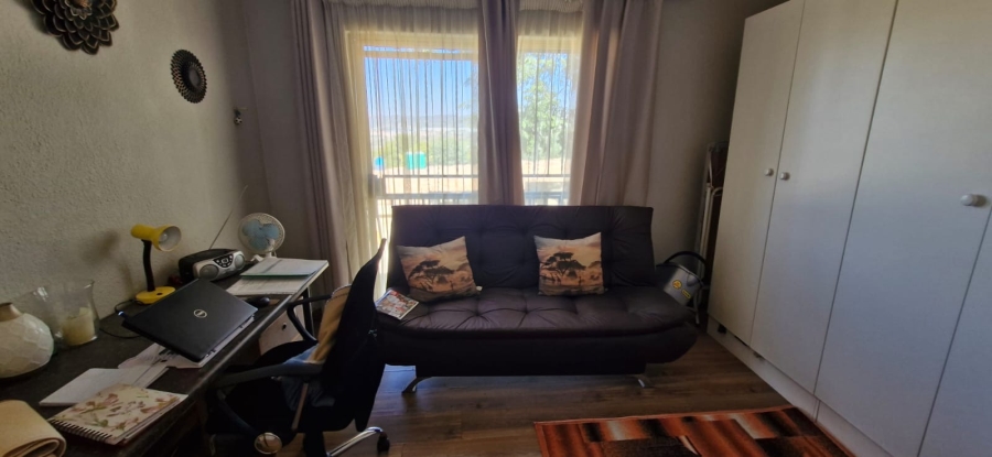 To Let 2 Bedroom Property for Rent in La Montagne Gauteng