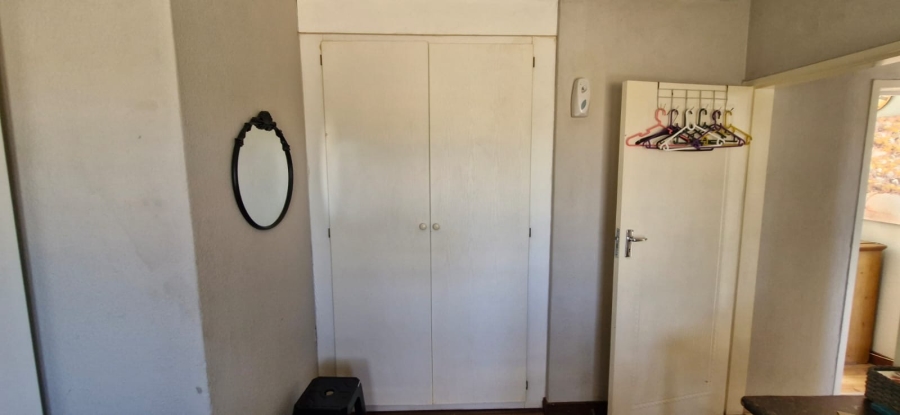 To Let 2 Bedroom Property for Rent in La Montagne Gauteng