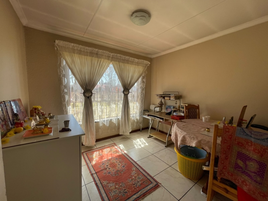 4 Bedroom Property for Sale in Bakerton Gauteng