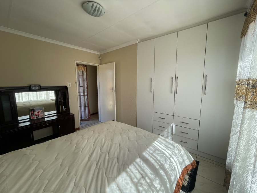 4 Bedroom Property for Sale in Bakerton Gauteng
