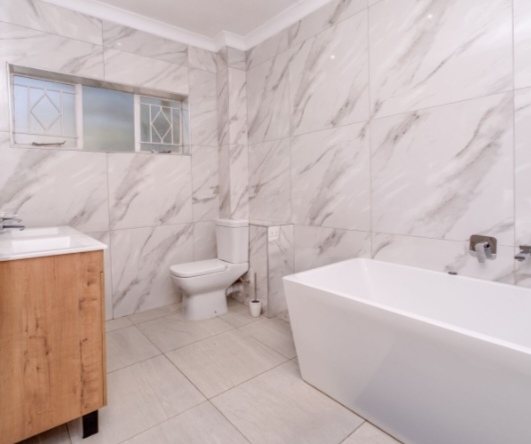 2 Bedroom Property for Sale in Sandown Gauteng