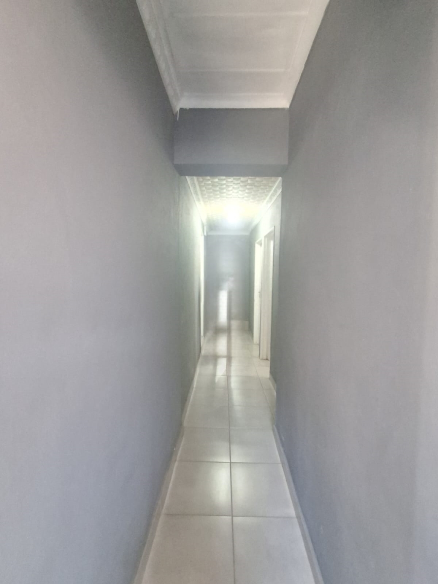 9 Bedroom Property for Sale in Bedworth Park Gauteng
