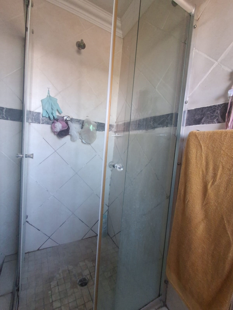 9 Bedroom Property for Sale in Bedworth Park Gauteng