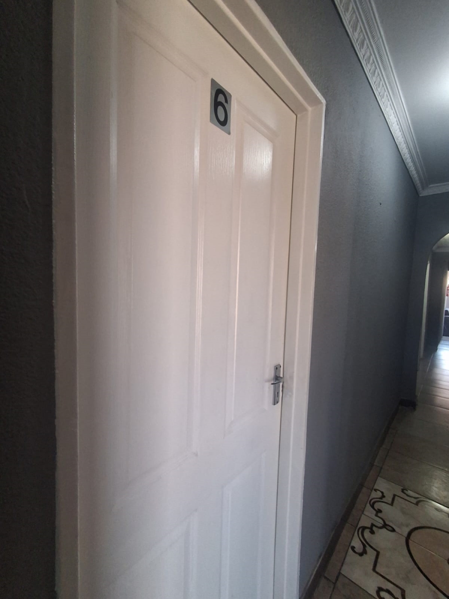 9 Bedroom Property for Sale in Bedworth Park Gauteng