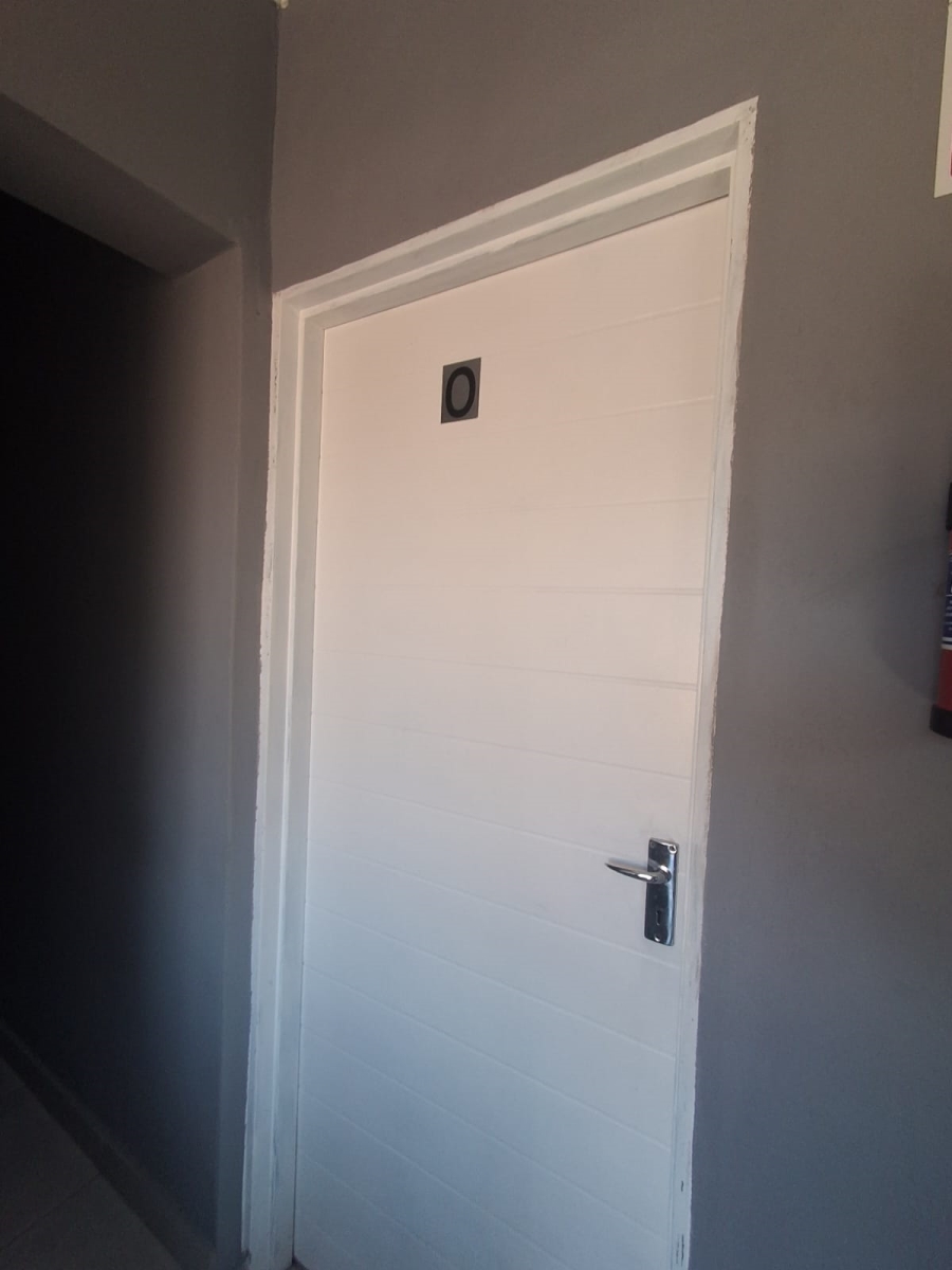 9 Bedroom Property for Sale in Bedworth Park Gauteng