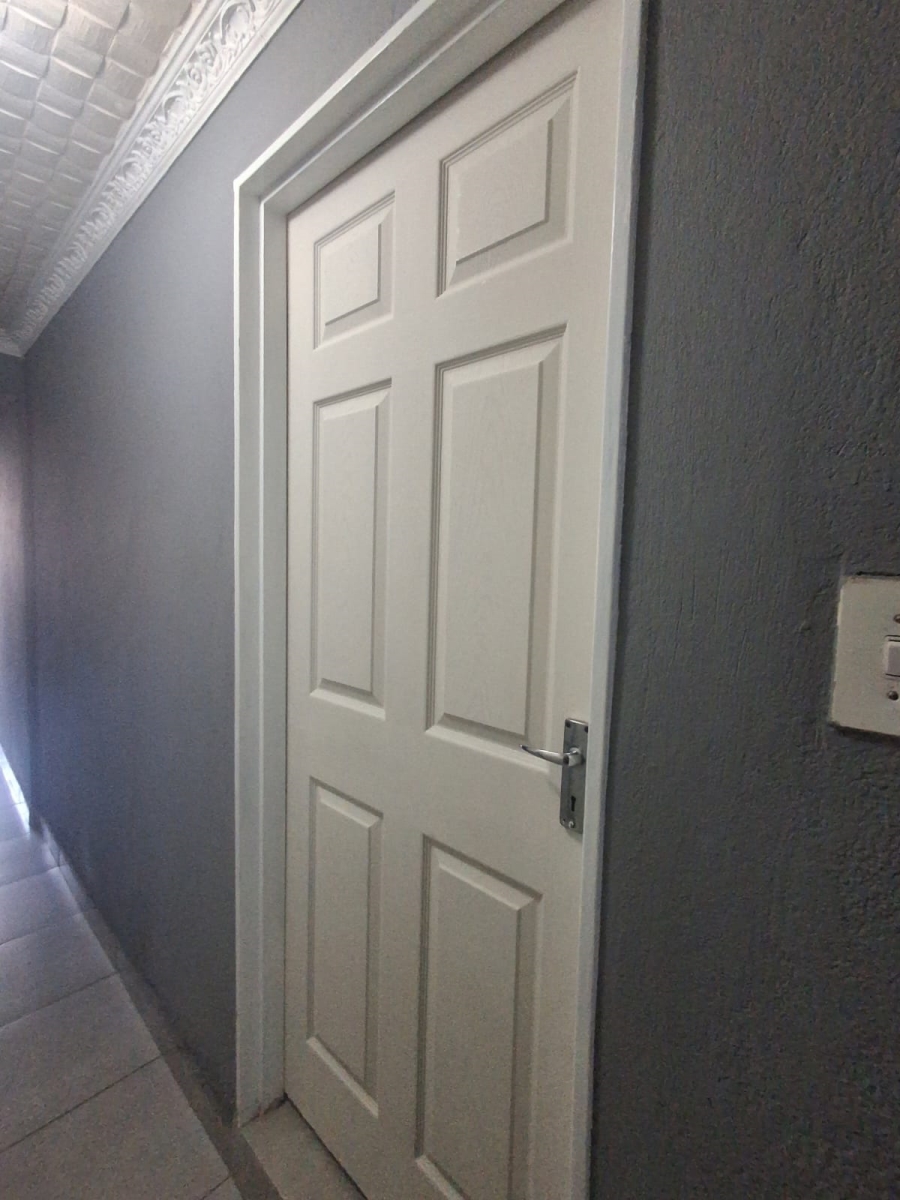 9 Bedroom Property for Sale in Bedworth Park Gauteng