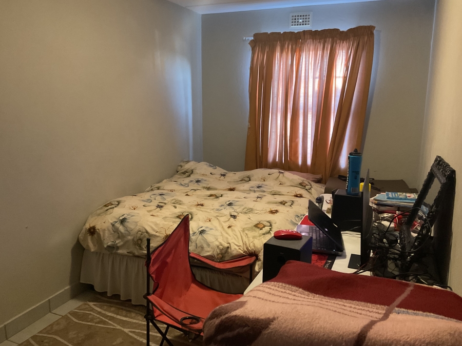 2 Bedroom Property for Sale in Heuweloord Gauteng