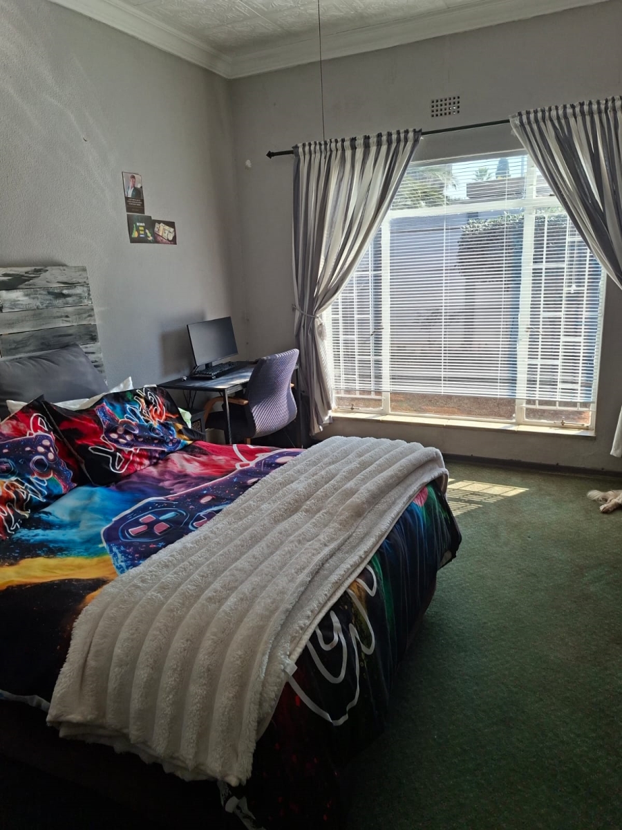 To Let 4 Bedroom Property for Rent in Vanderbijlpark SE 2 Gauteng