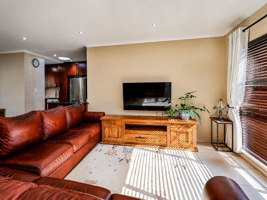 3 Bedroom Property for Sale in Midstream Estate Gauteng
