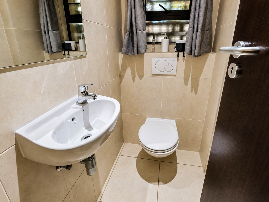 3 Bedroom Property for Sale in Midstream Estate Gauteng