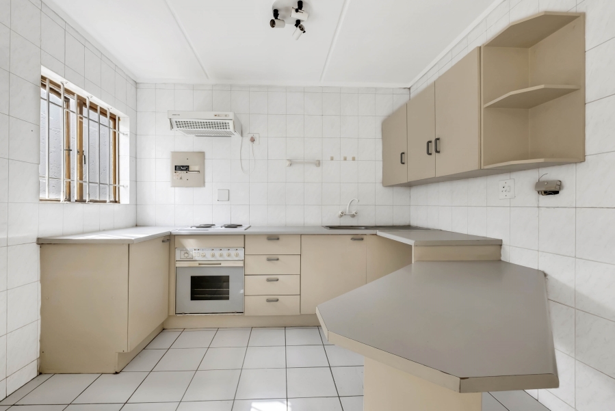 1 Bedroom Property for Sale in Morningside Gauteng