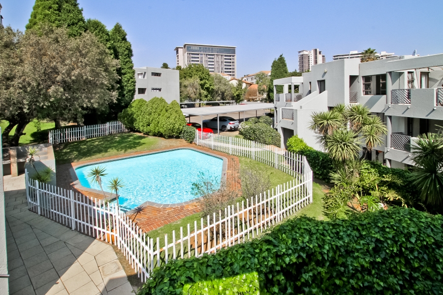 1 Bedroom Property for Sale in Morningside Gauteng