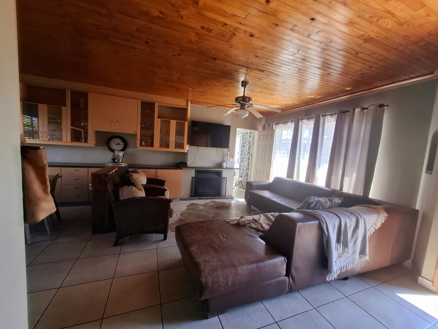 5 Bedroom Property for Sale in Dalpark Proper Gauteng