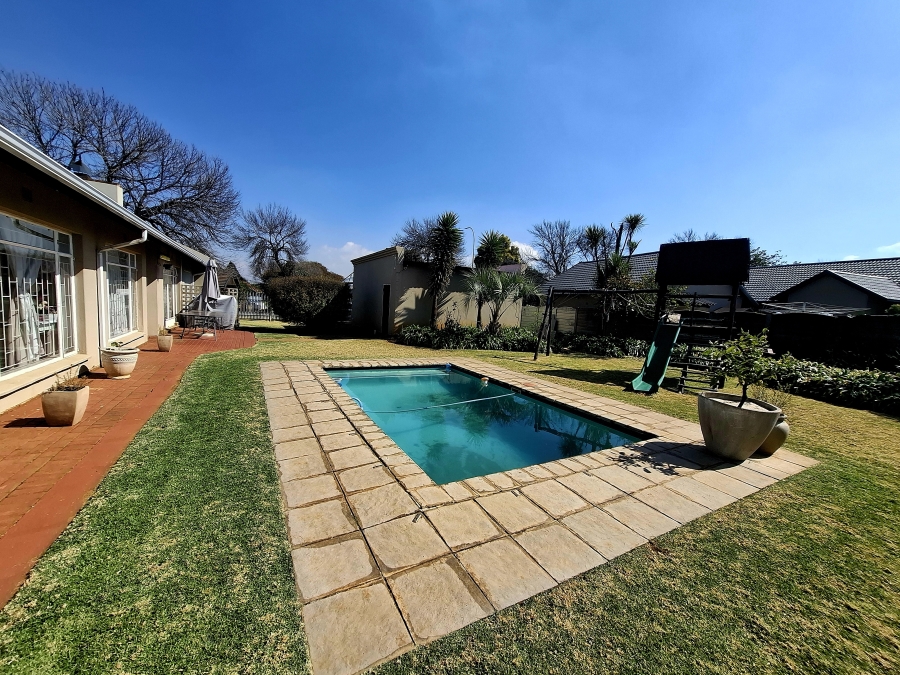 5 Bedroom Property for Sale in Dalpark Proper Gauteng